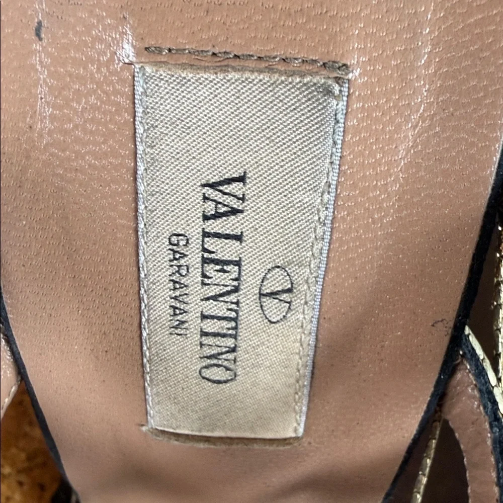 Valentino Garavani Black and Tan Wedge Sandals size 41 or us 8.5-9